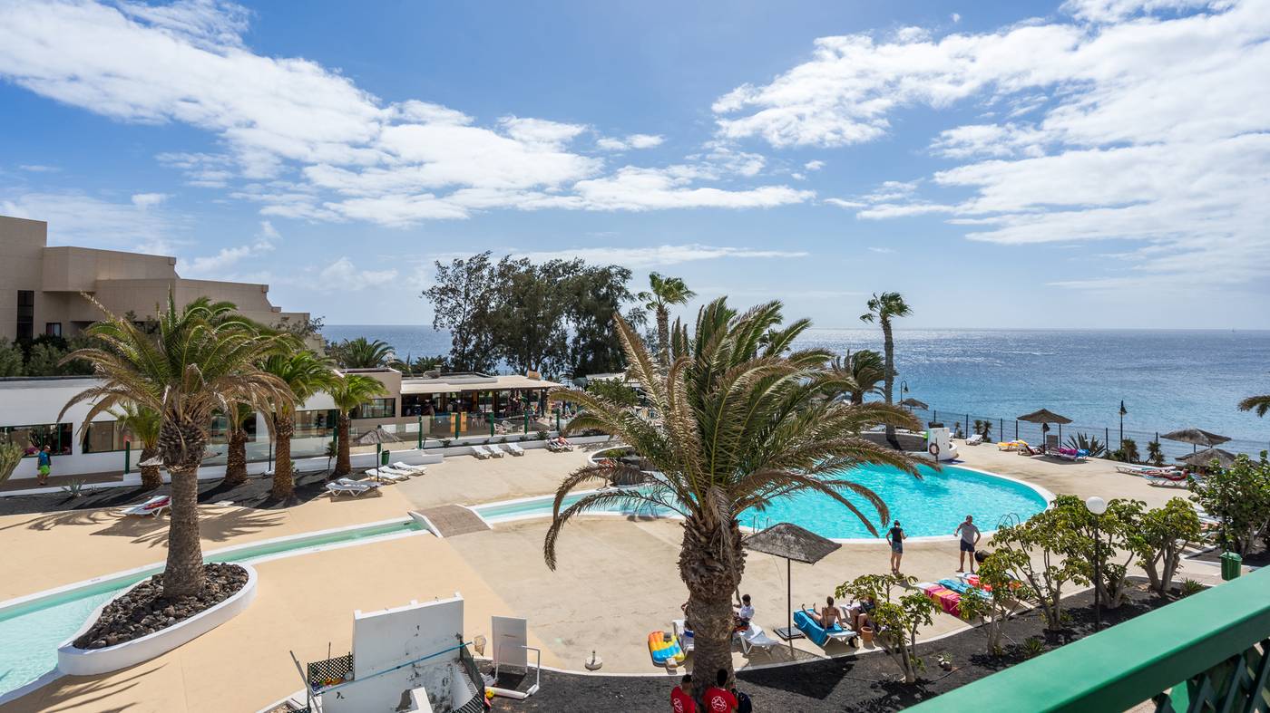 Blue Sea Costa Teguise Beach Costa Teguise Lanzarote On The Beach