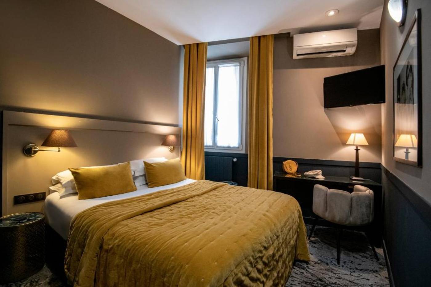 Best-Western-Plus-Nice-Cosy-H----tel-Room-42