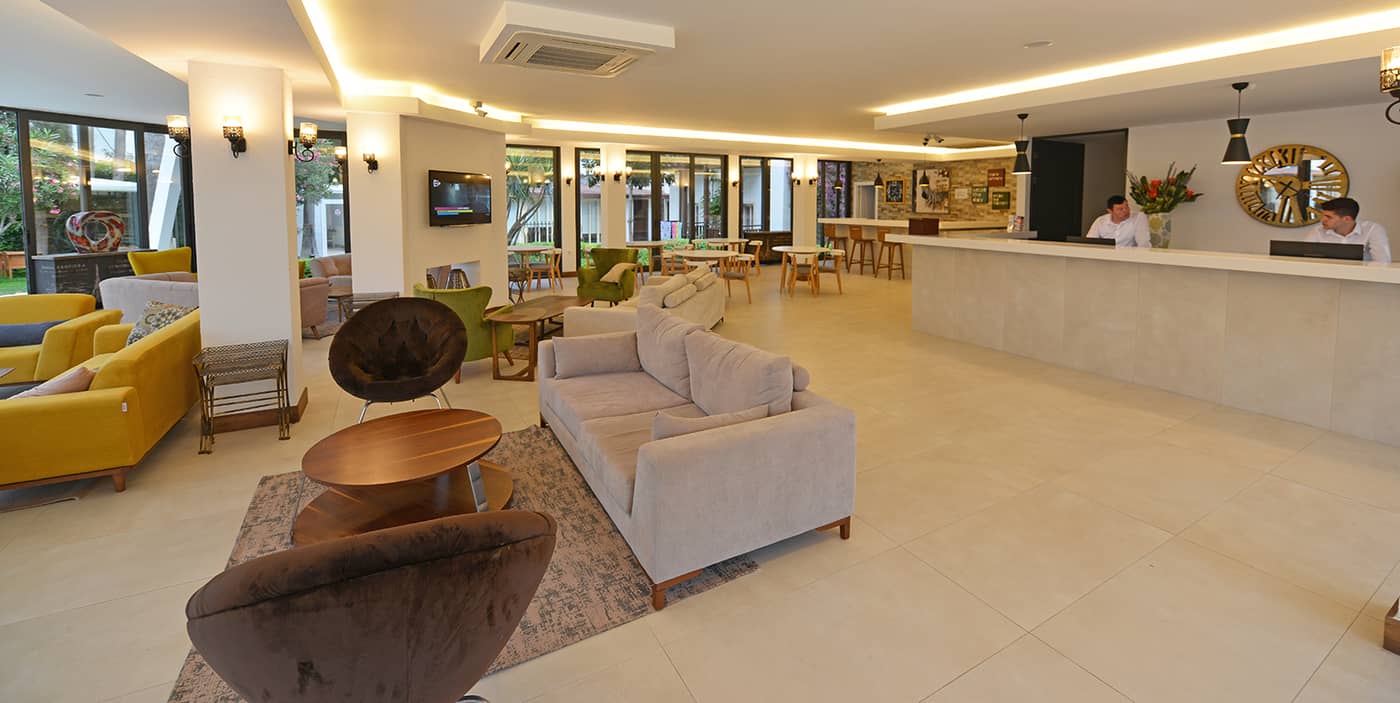 Bitez-Garden-Life-Lobby-53