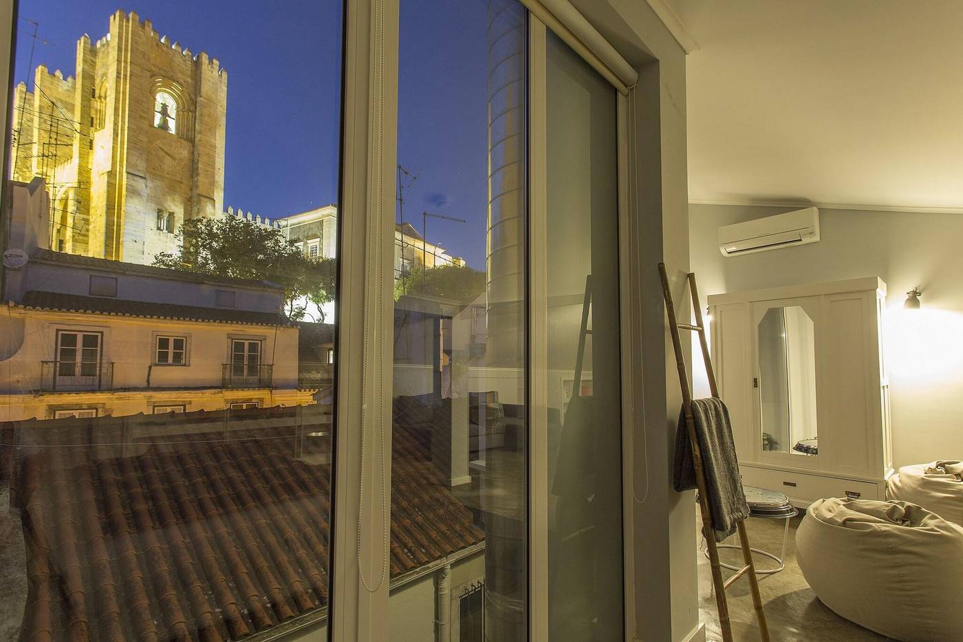 Emporium-Lisbon-Suites-Room-81