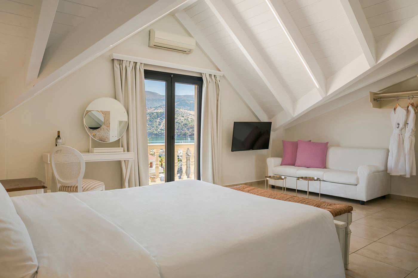 The-Alley-Hotel-Room-25