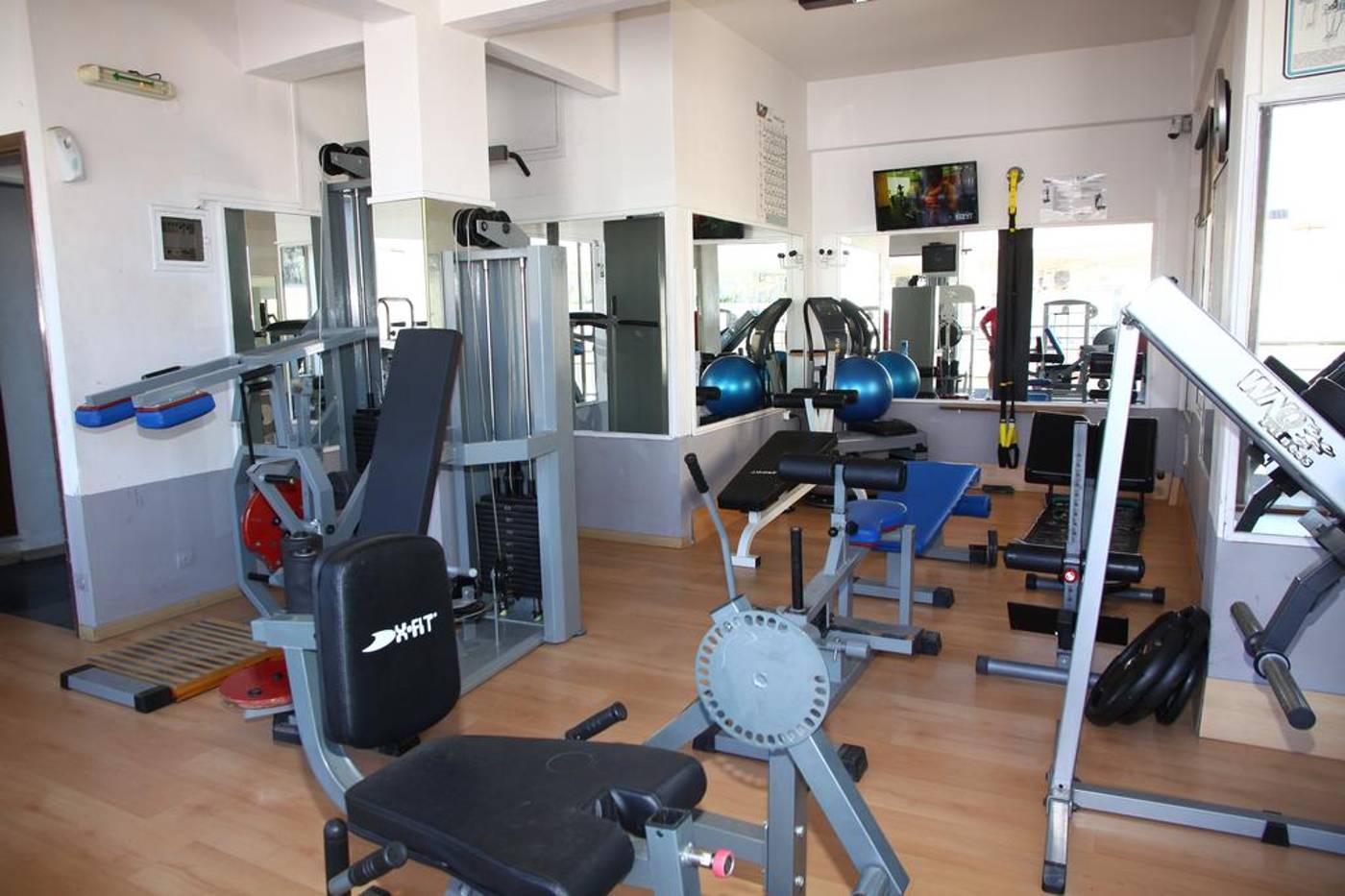 Dimitrion-Sports-and-Entertainment-16