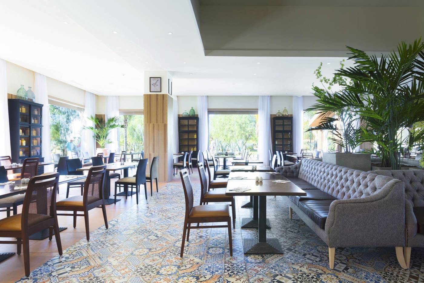 Hotel-Riu-Tikida-Palmeraie---All-Inclusive-Restaurant-38