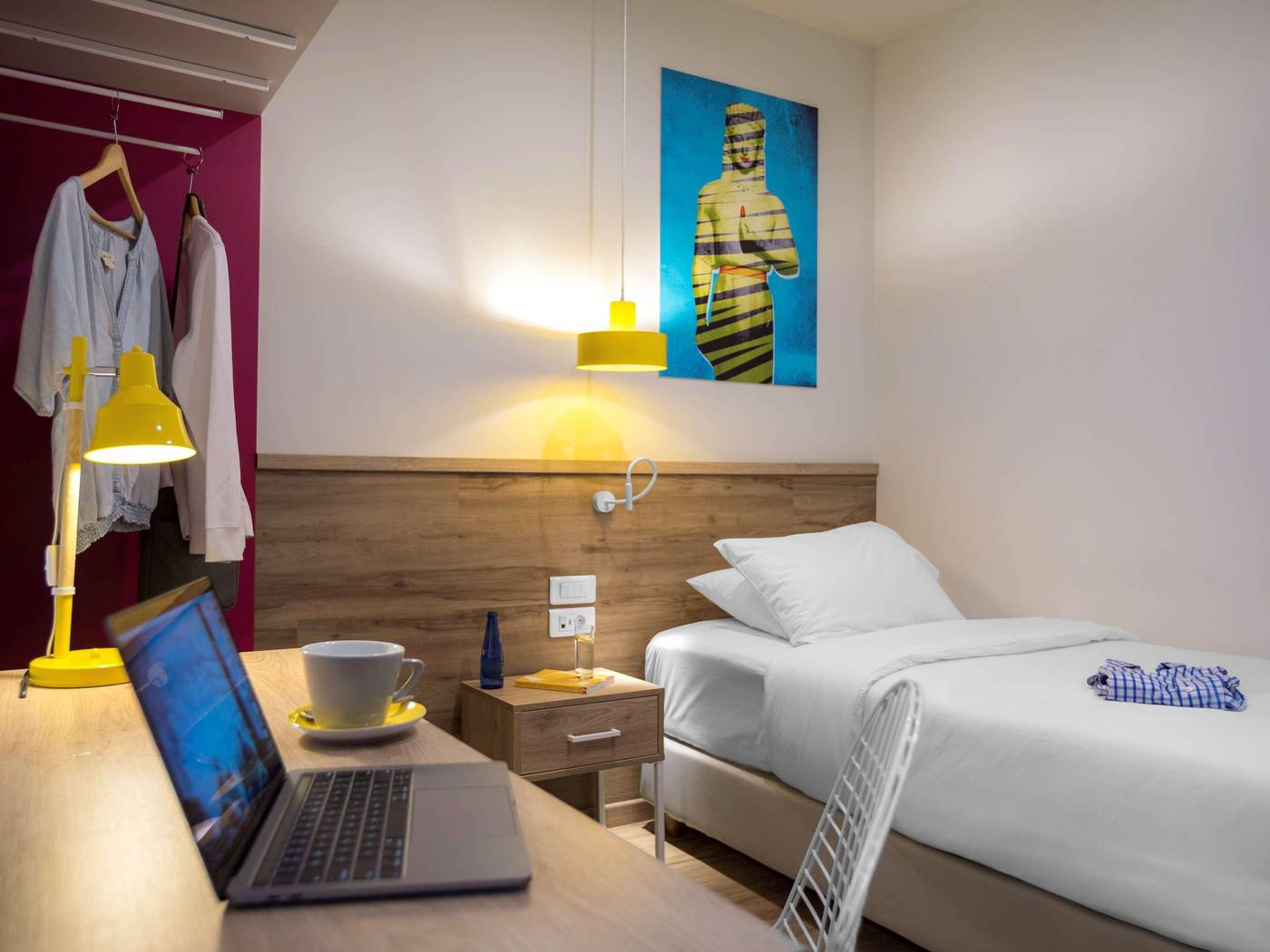 Ibis-Styles-Athens-Routes-Room-23