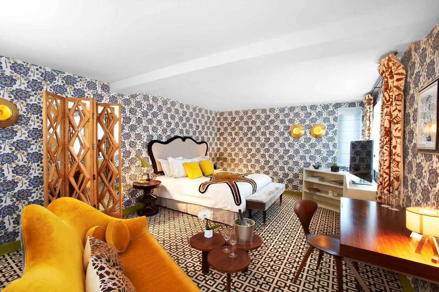 Hotel Thoumieux-France-PARIS-Room-6