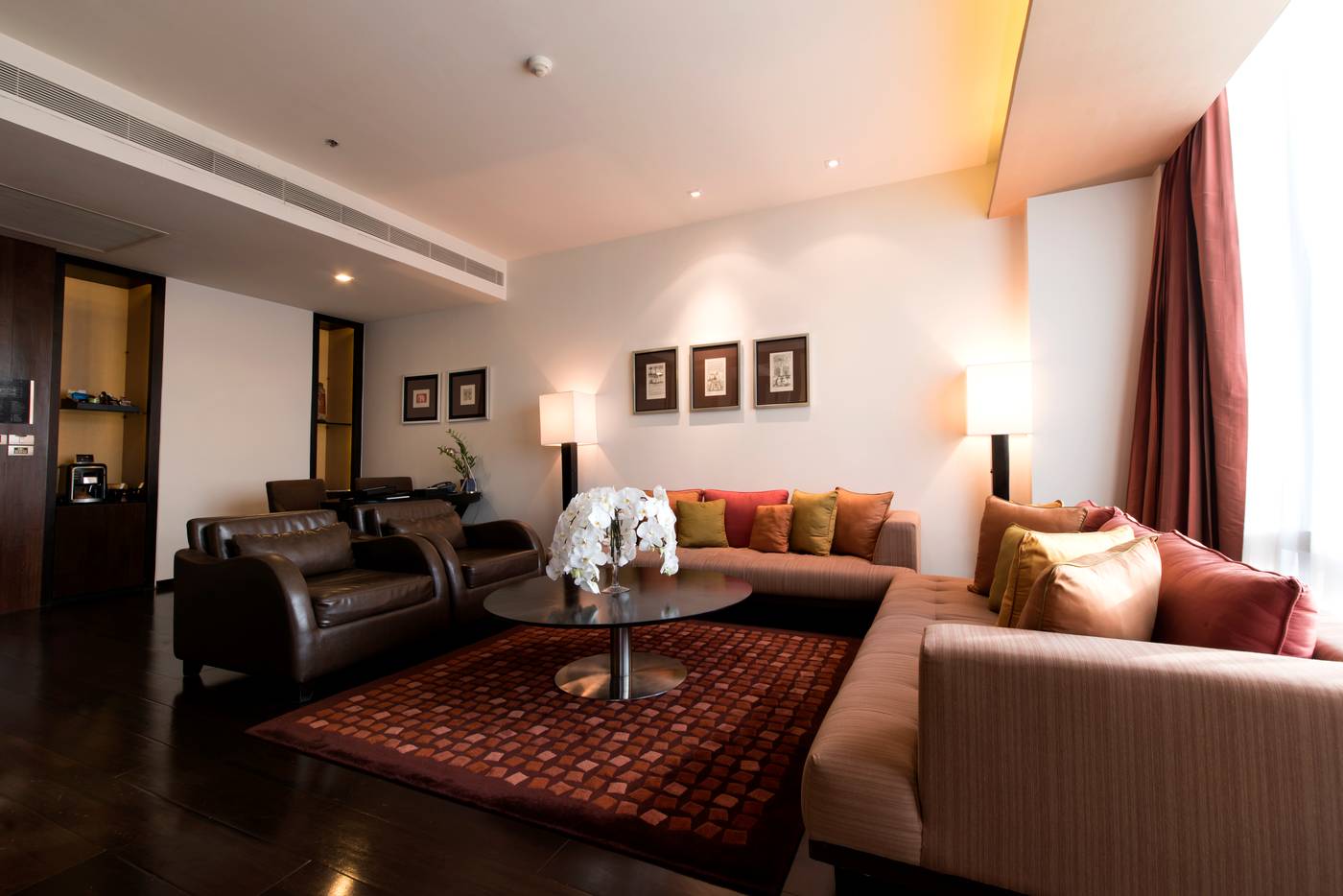 VIE-Hotel-Bangkok---MGallery-Room-15