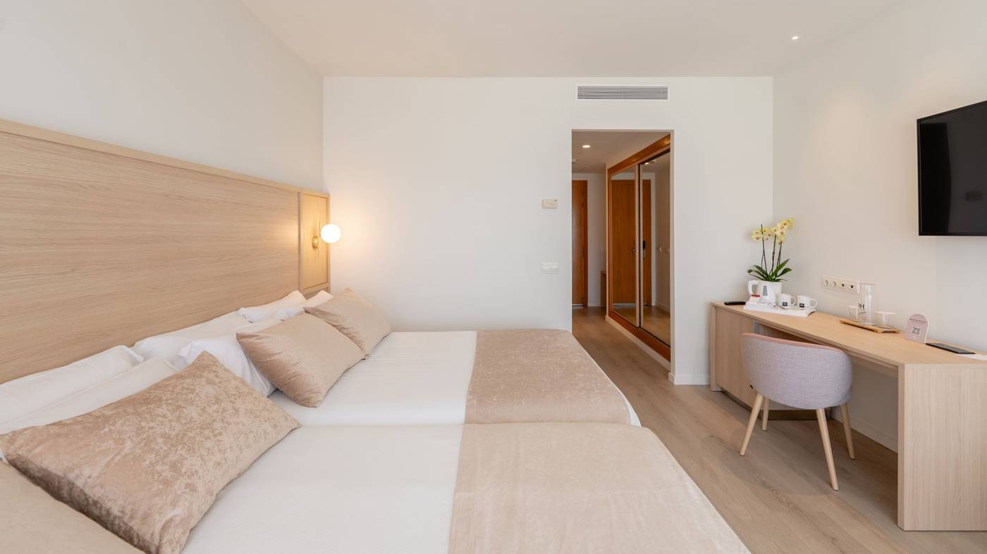 09.09.25 Hotel RH Ifach