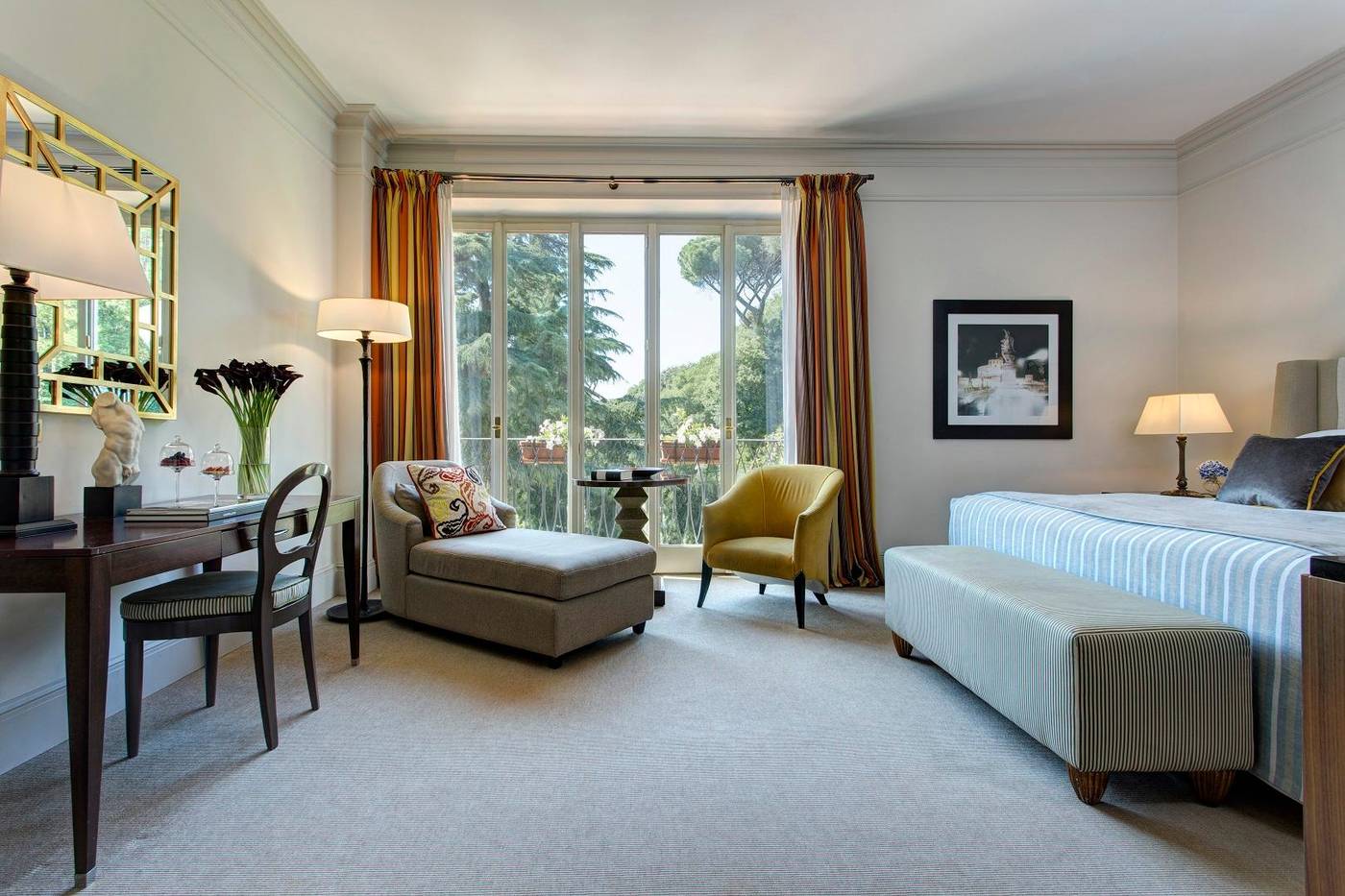 Hotel-De-Russie-Room-15