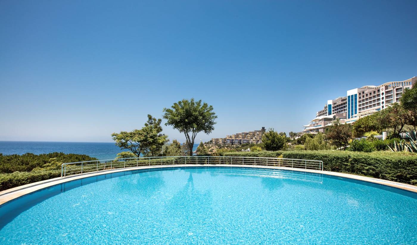 Aria-Claros-Beach---Spa-Resort-Pool-7