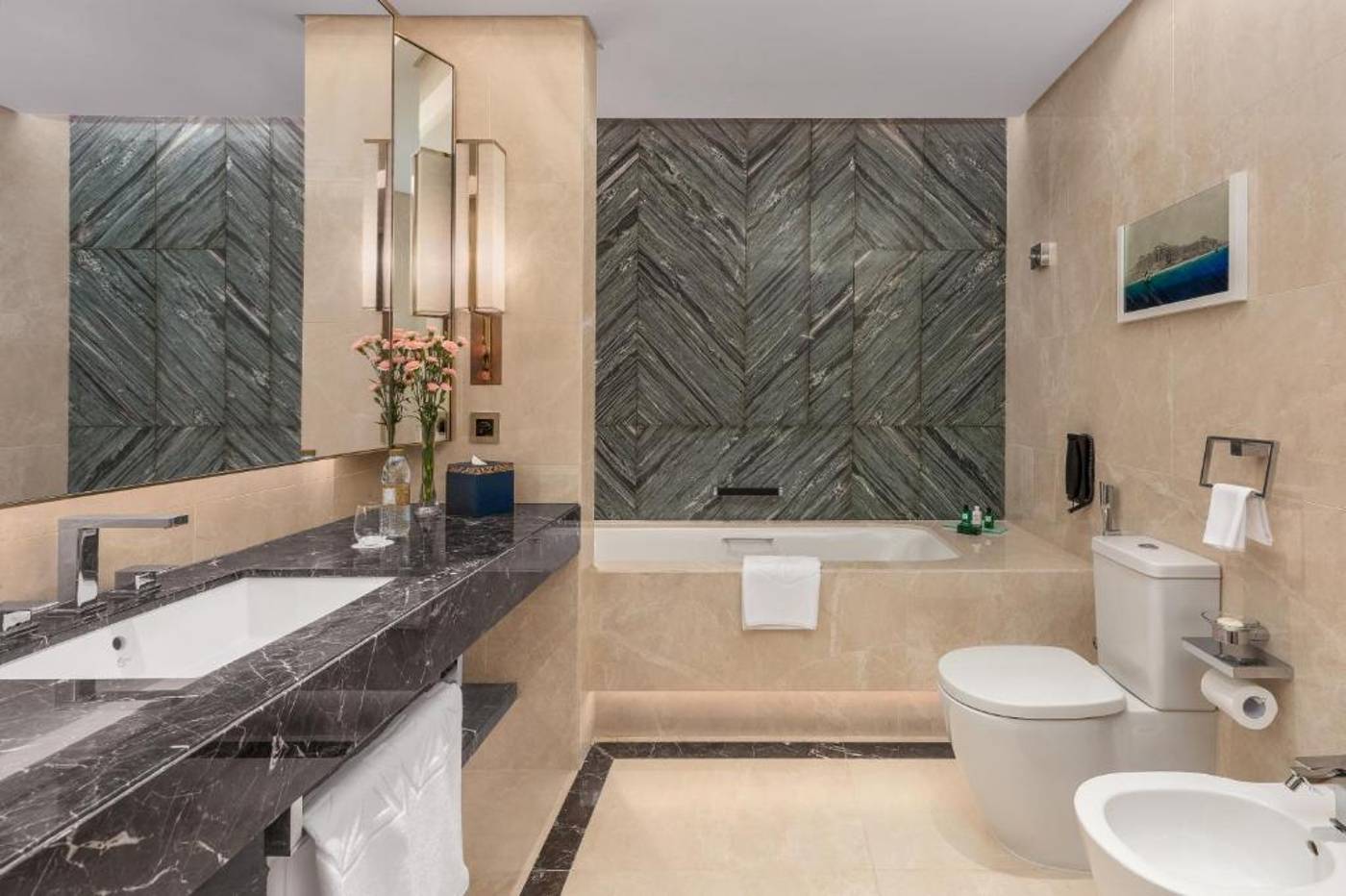 Taj-Exotica-Resort---Spa--The-Palm-Dubai-Room-43