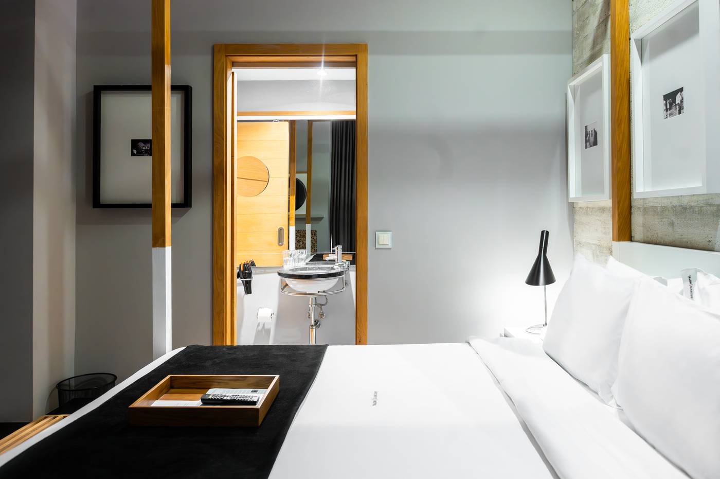 Browns-Downtown-Hotel-Room-28