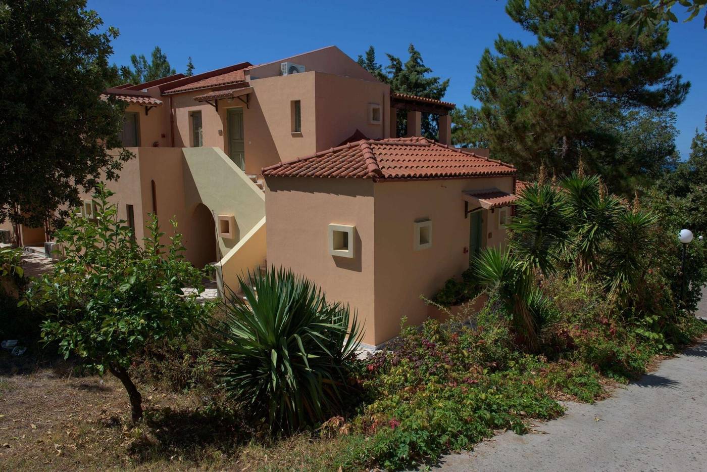 Century-Resort-Apartments-General-view-17