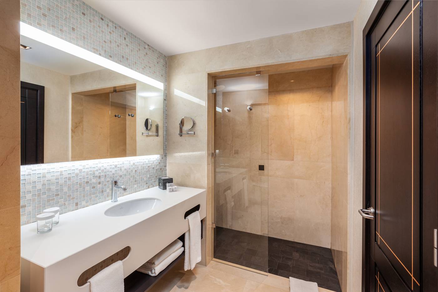 Lopesan-Costa-Meloneras-Resort---Spa-Room-39