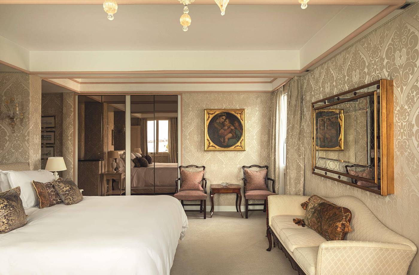 Hotel-Cipriani--A-Belmond-Hotel--Venice-Room-41