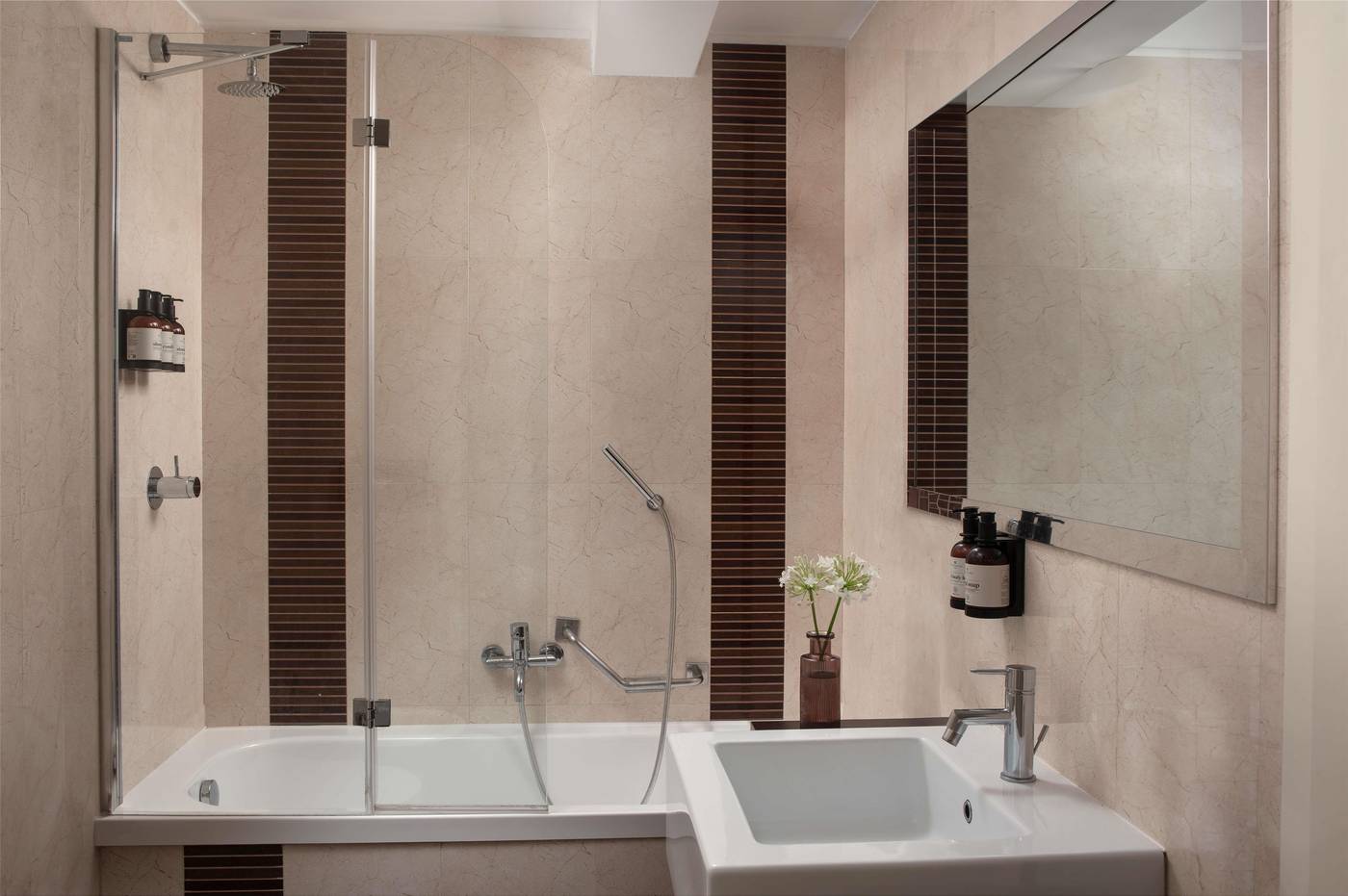 NH-Collection-Roma-Giustiniano-Room-51