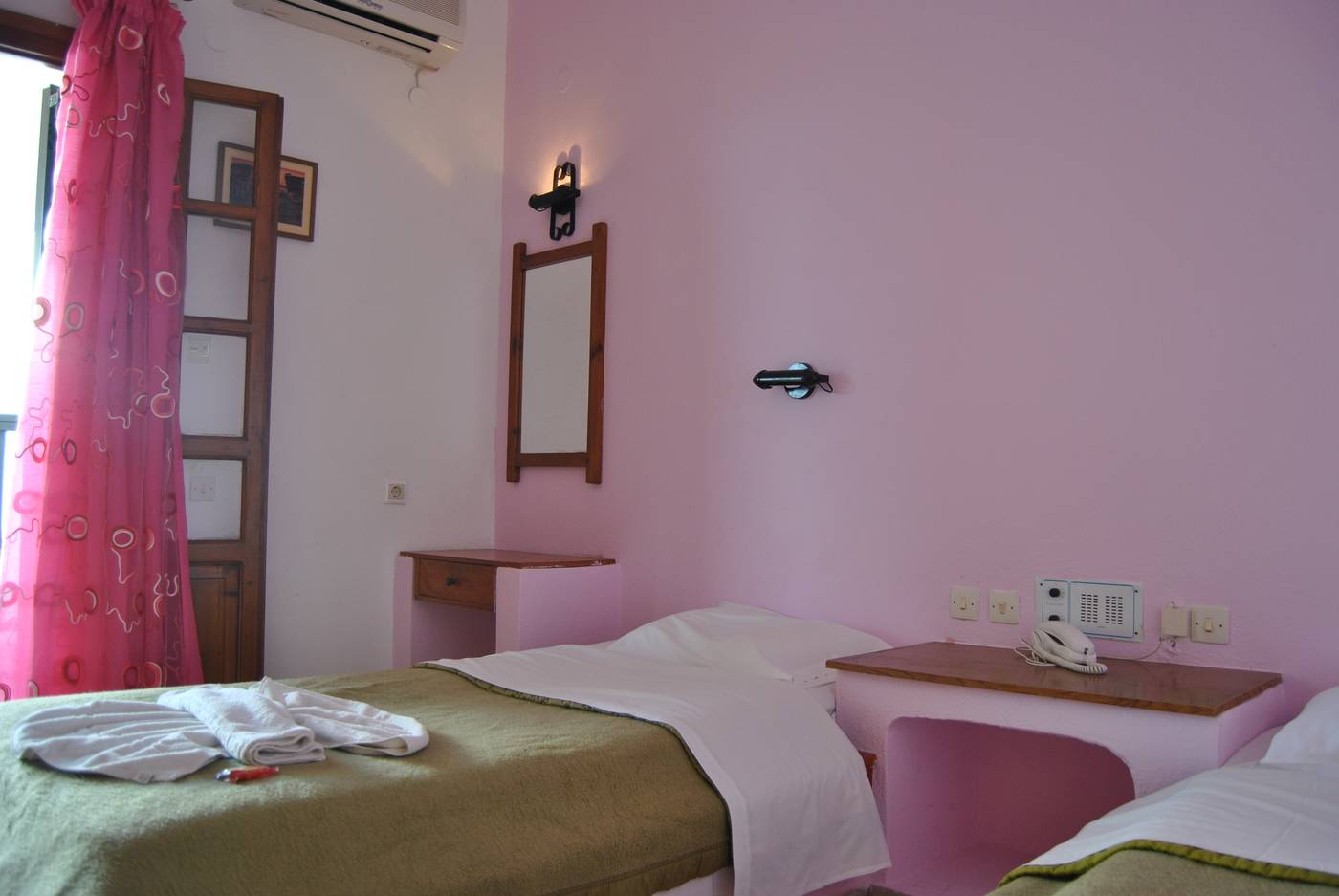 Galini-Room-7