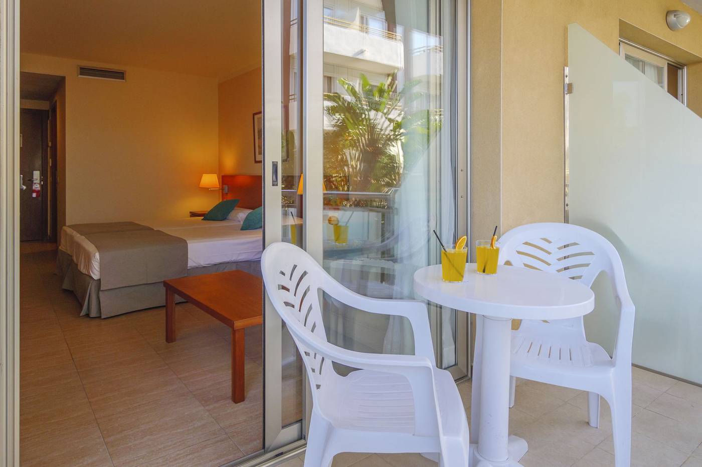 Dwo-Sirius---Adults-Only--16---Room-30