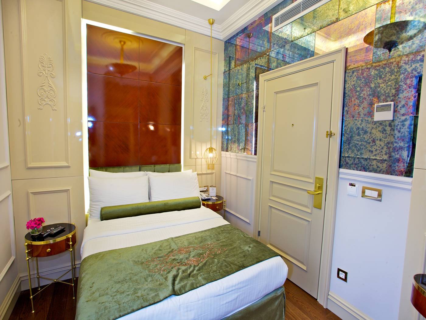 Taksim-Star-Room-9