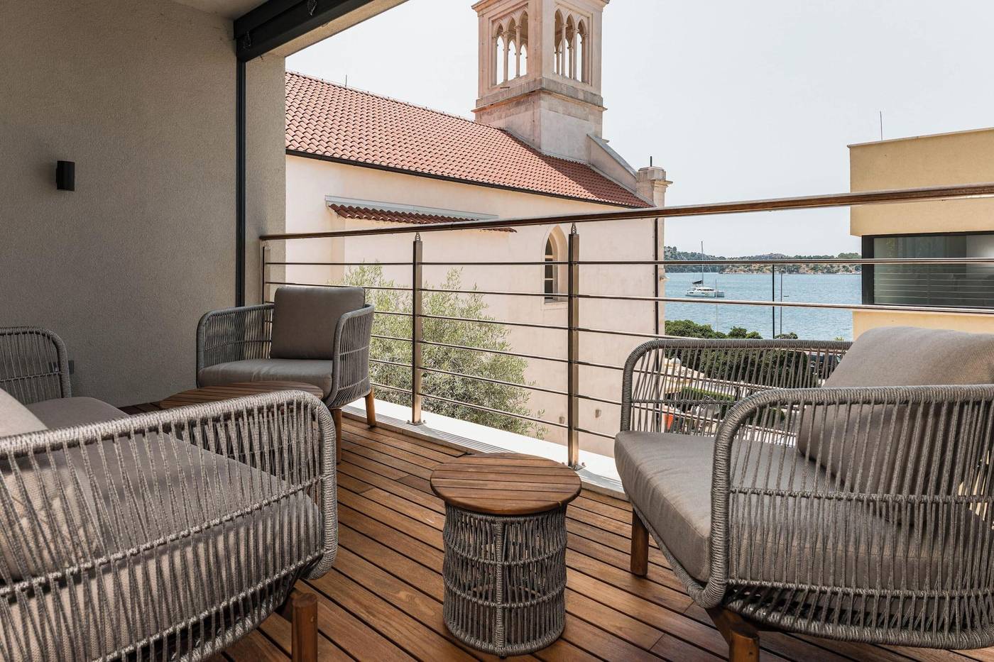 Armerun-Heritage-Hotel---Residences-Room-19