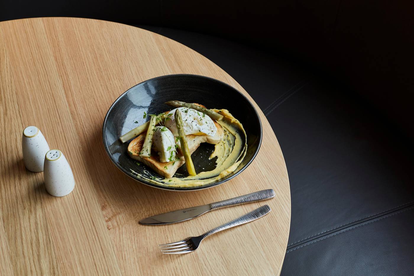 Hotel-Indigo-Berlin---East-Side-Gallery-Restaurant-42