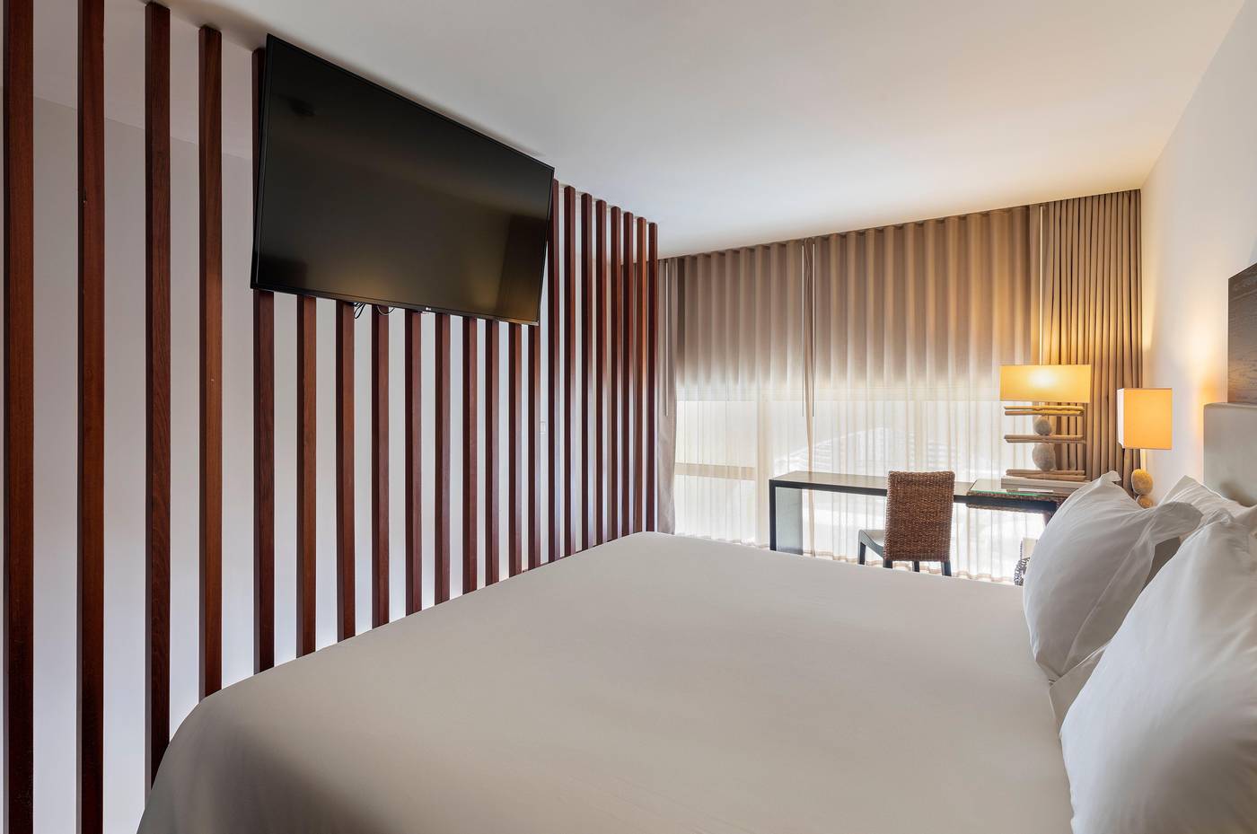 Crowne-Plaza-Vilamoura-Room-30