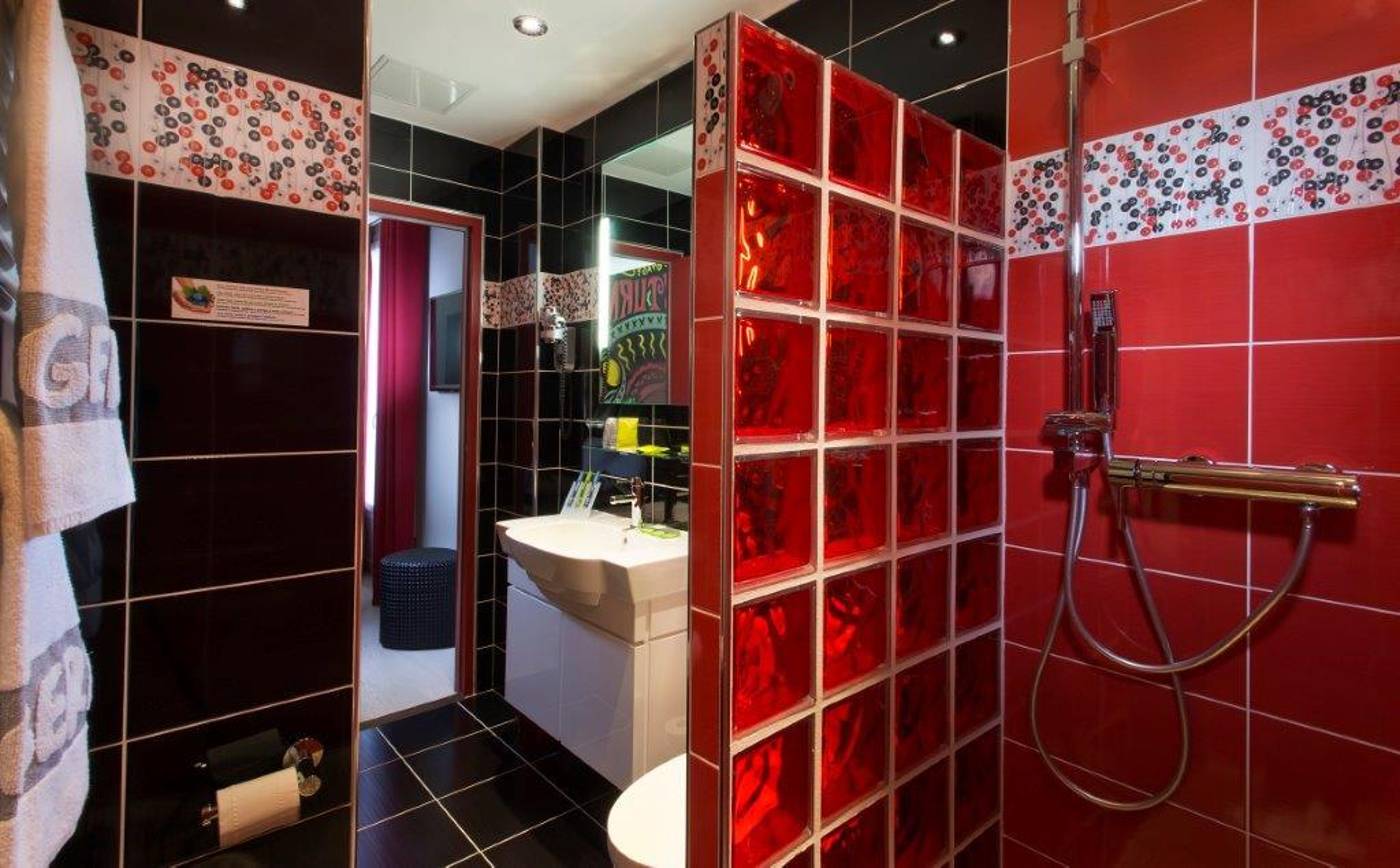 Hotel-WYLD-Saint-Germain-Room-23