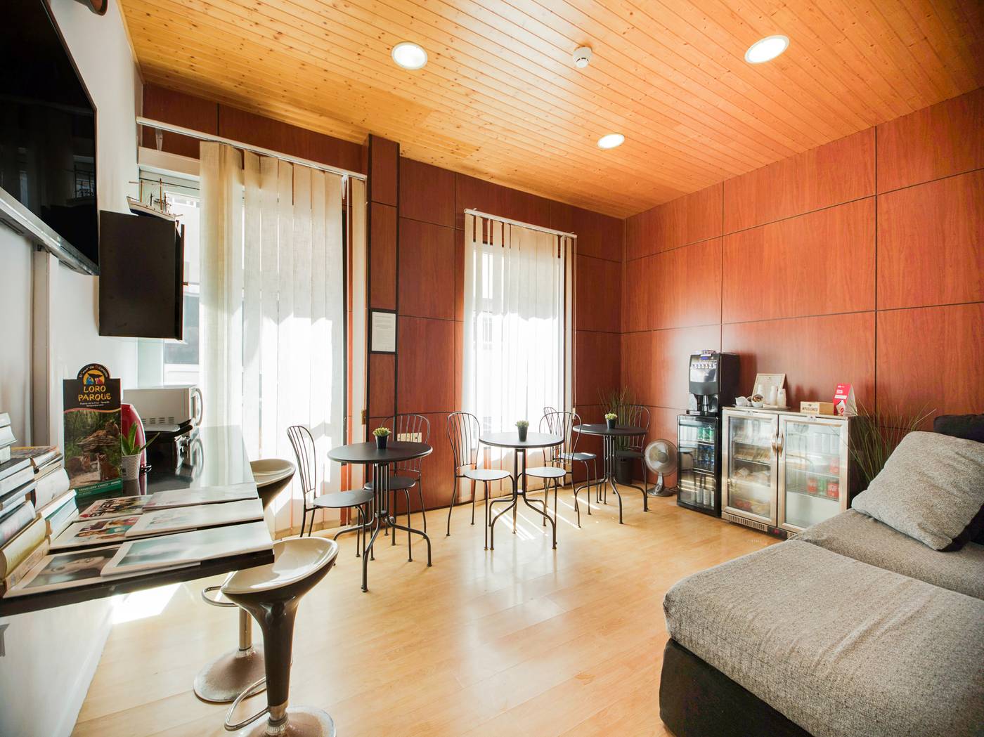 Rk-Bora-Bora-Lobby-38