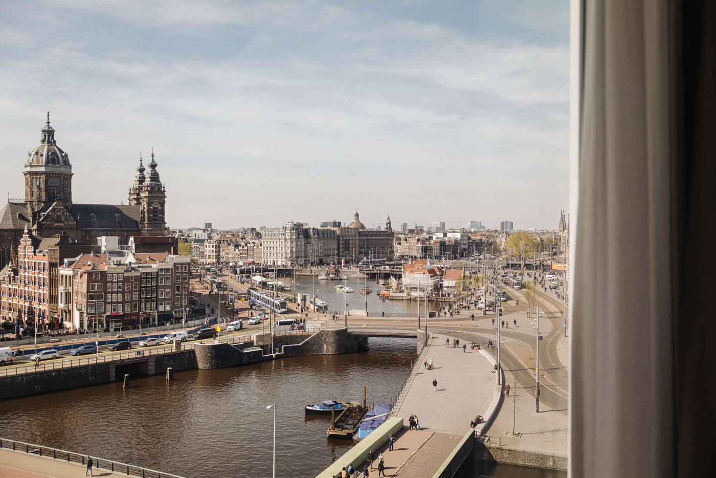 DoubleTree-by-Hilton-Amsterdam-Centraal-Station-Room-29
