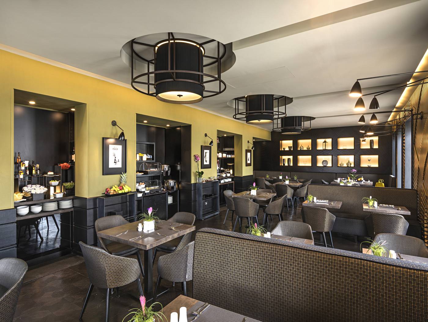 The-Glam-Restaurant-13