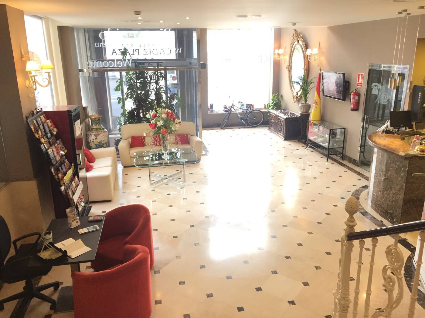 Spa-Cadiz-Plaza-Lobby-32