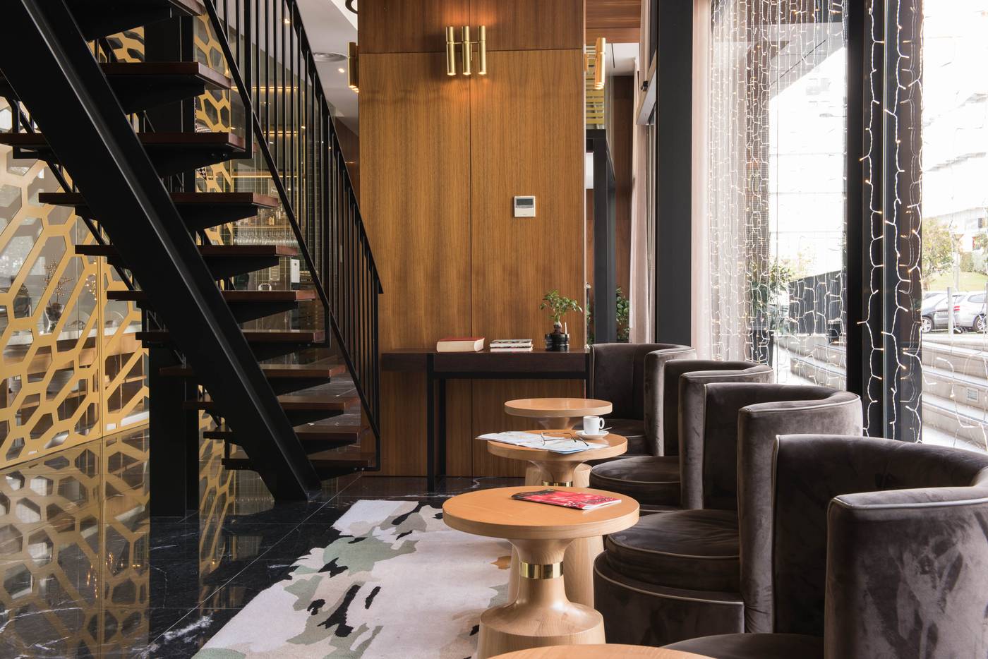 Upon-Lisbon-Prime-Residences-Lobby-8