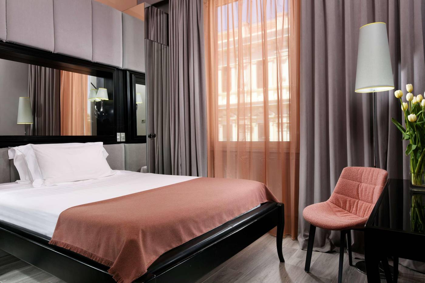 Leon-s-Place-Hotel-Room-27