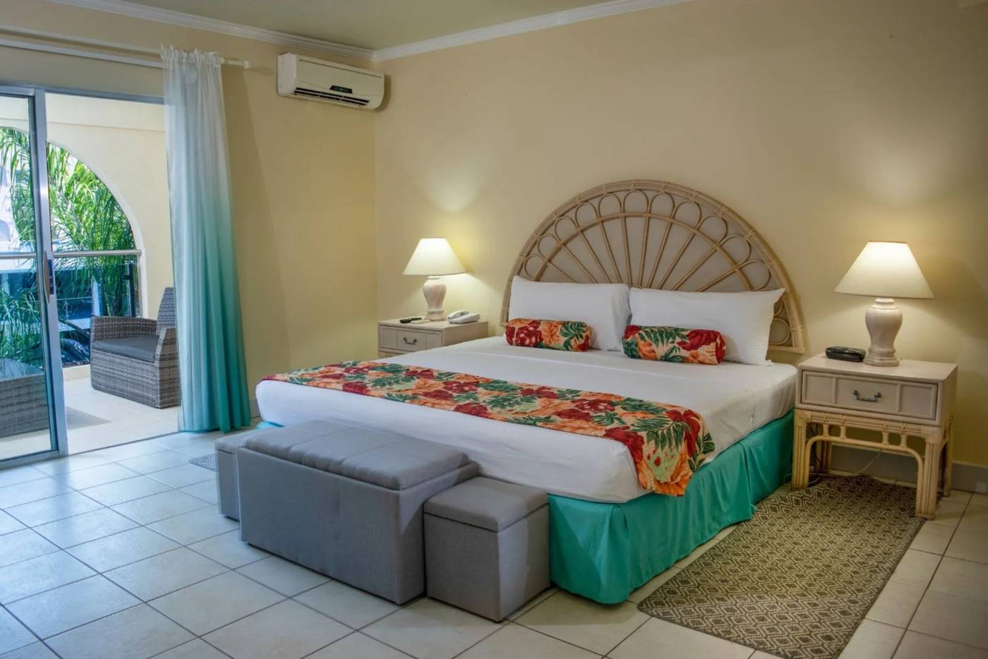 Sunbay-Hotel-Room-13