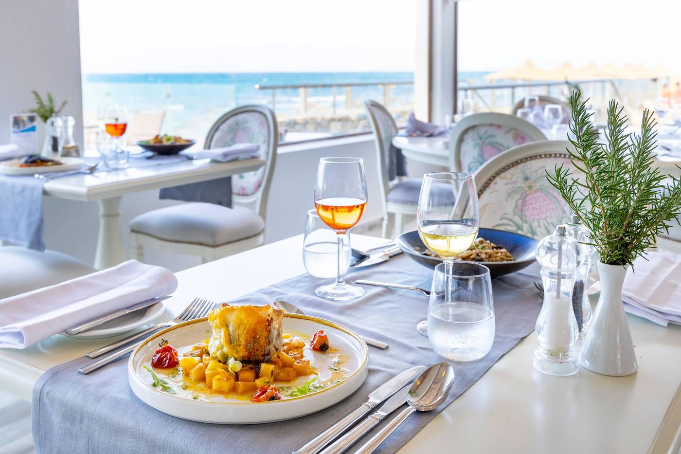 Civitel-Creta-Beach-Restaurant-48