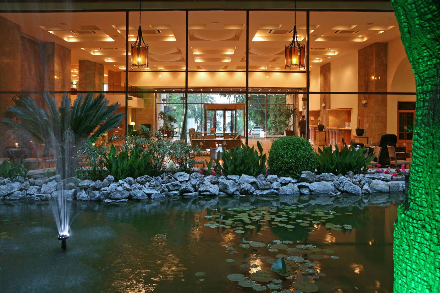 Amus-Hotel---Spa-Terrace-58