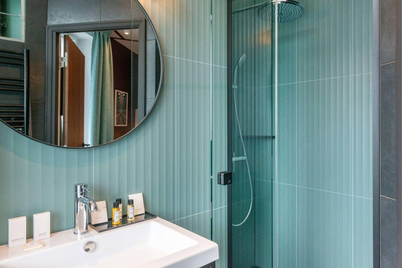 Paris-Art-Hotel-Quartier-Latin-By-Malone-Room-50