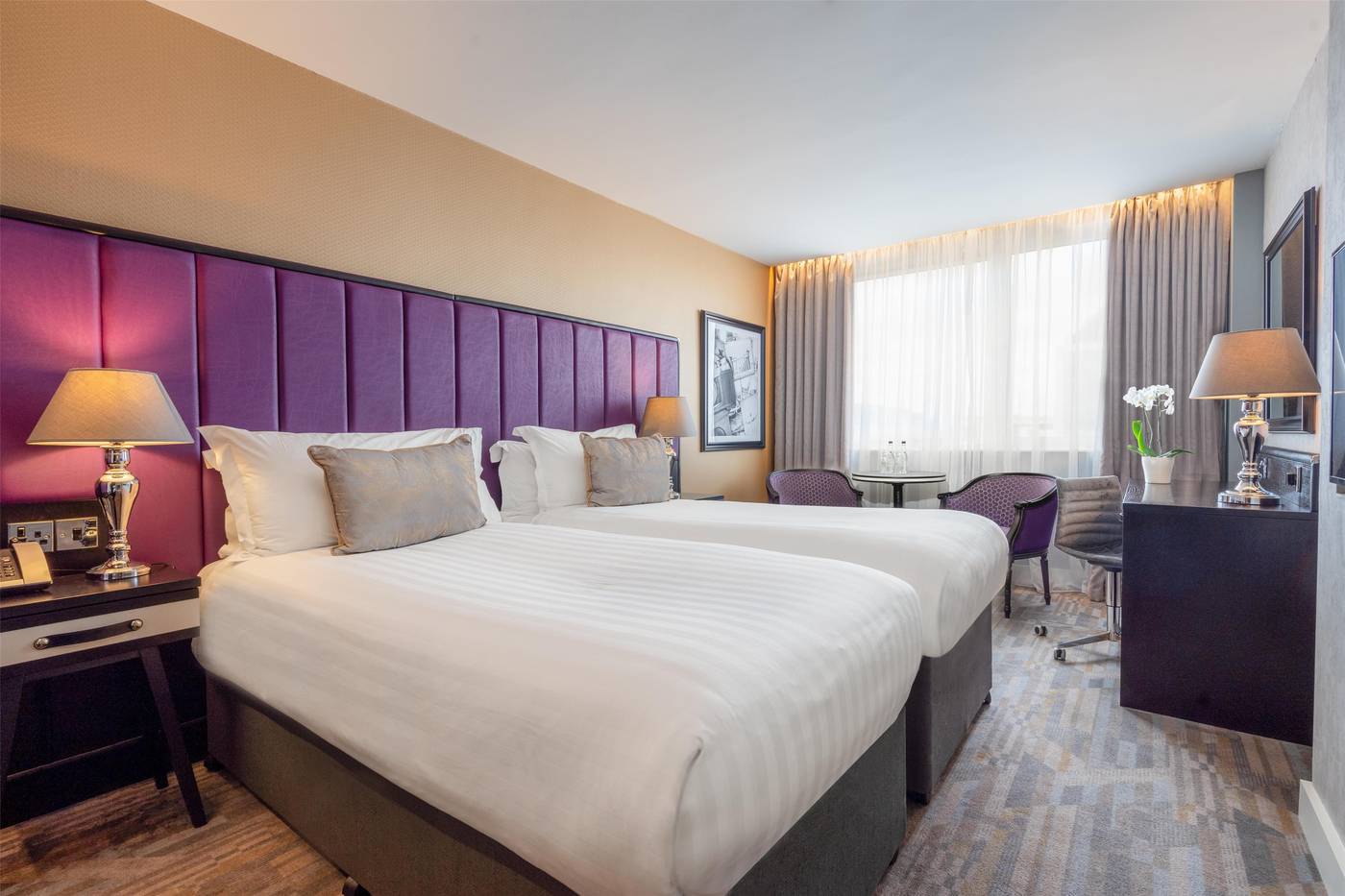 Trinity-City-Hotel-Room-21