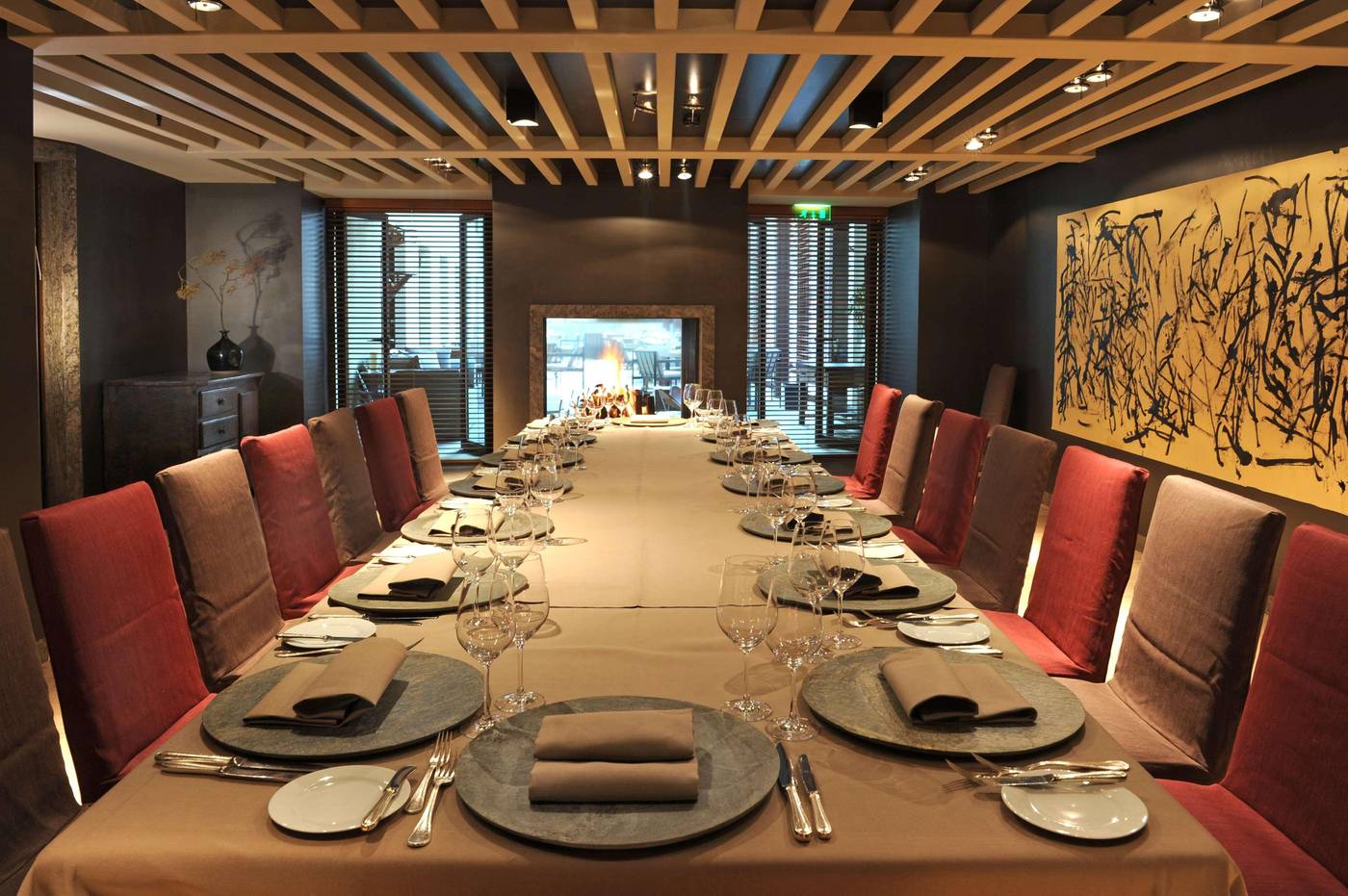 Hotel-Bayerischer-Hof-Munich-Restaurant-50