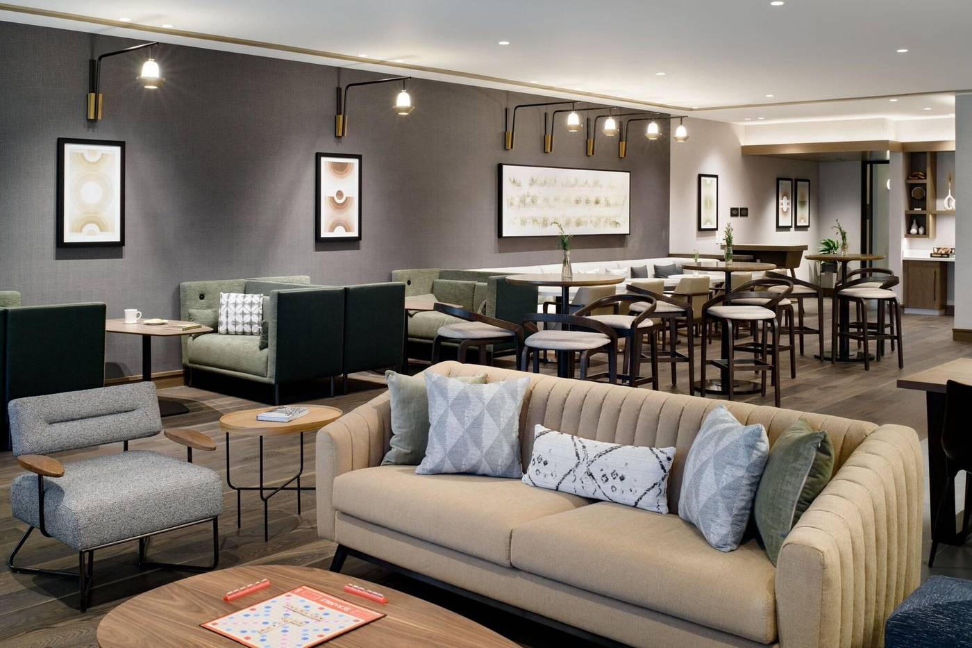 Sheraton-Park-Hotel-at-the-Anaheim-Resort-Room-19