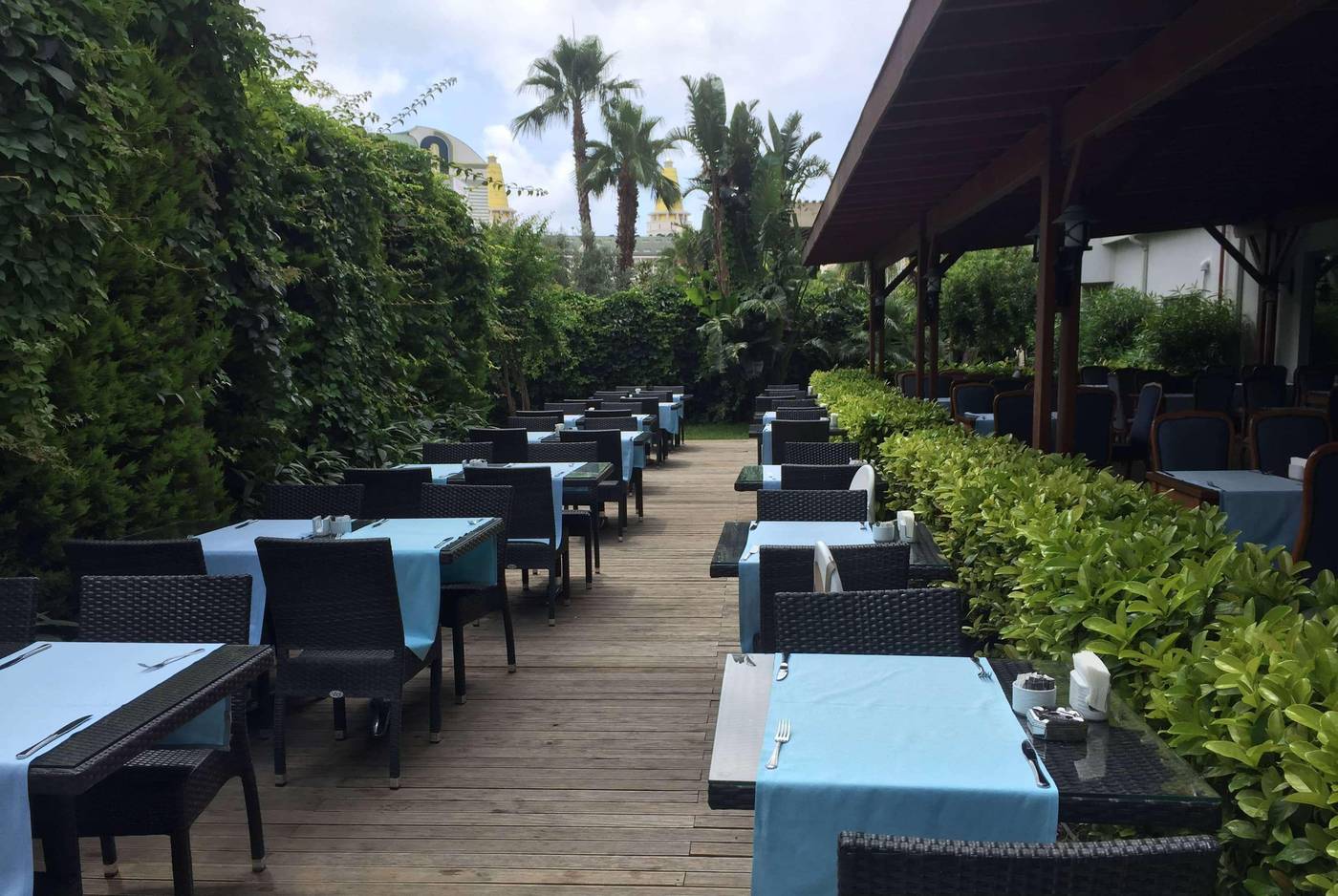 Wyndham-Garden-Lara-Restaurant-13