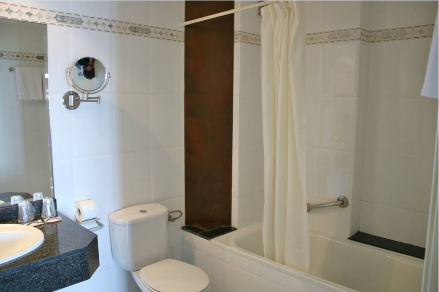 30-Degrees-Hotel-Espanya-Room-31