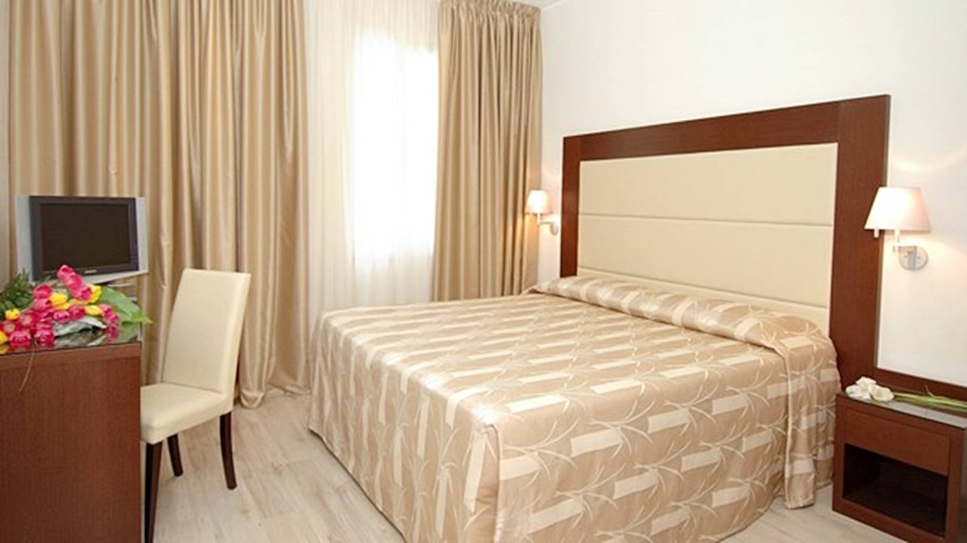 Lugano-Torretta-Room-13