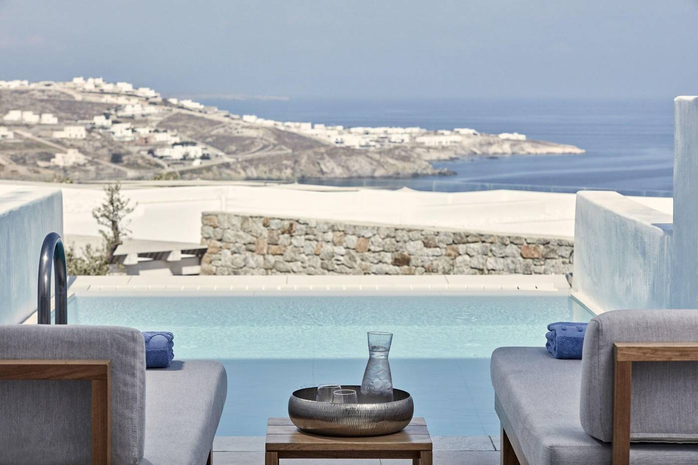 Myconian-Kyma---Design-Hotels-Room-85