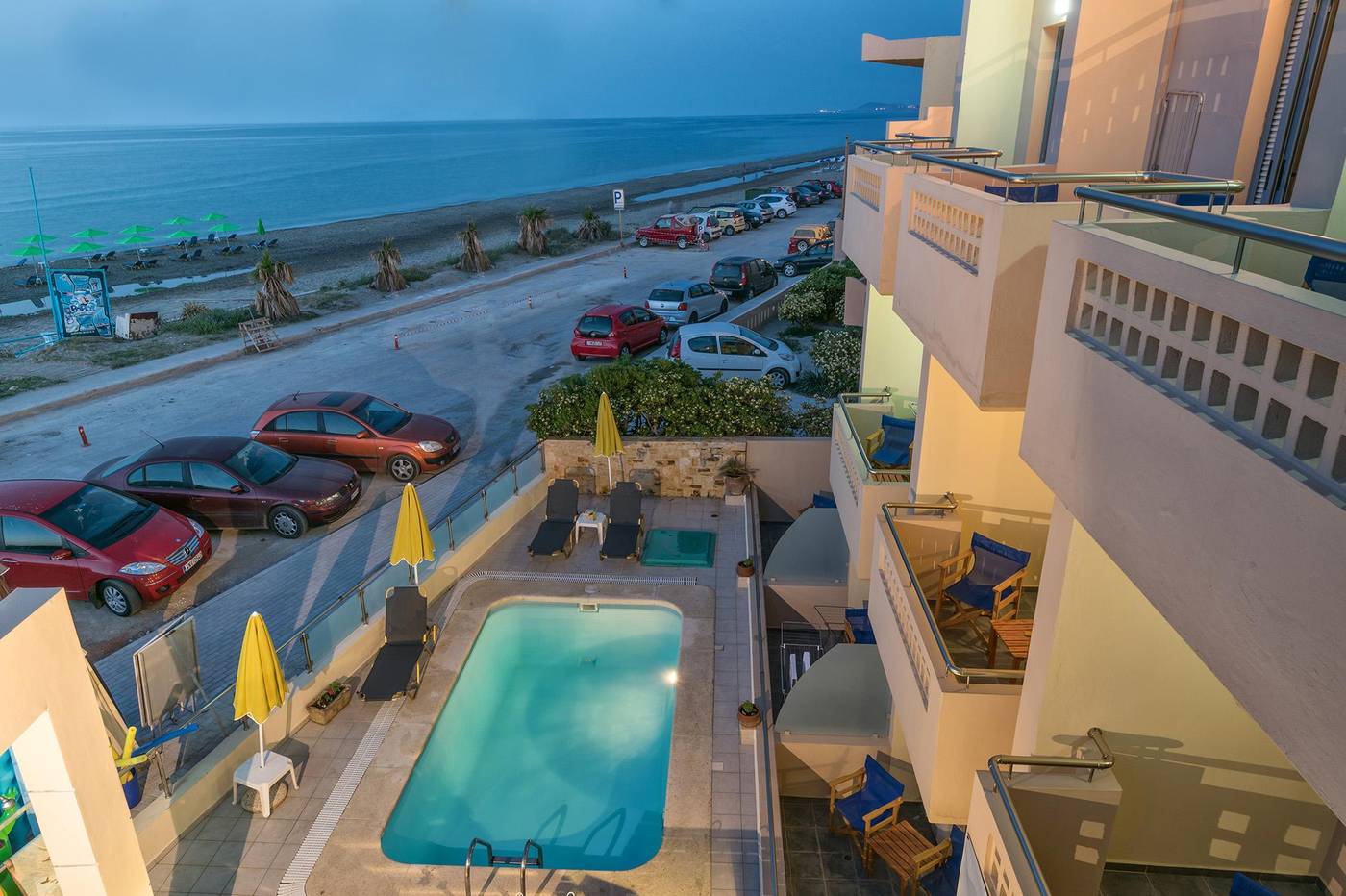 Esperia-Beach-Pool-4