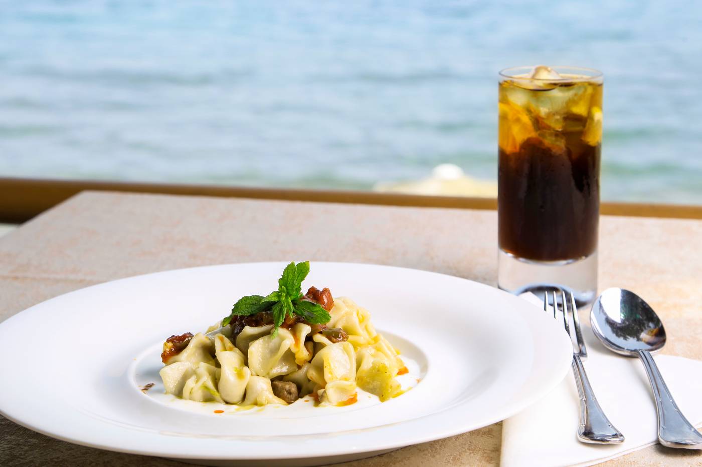 Azka-Otel-Restaurant-97