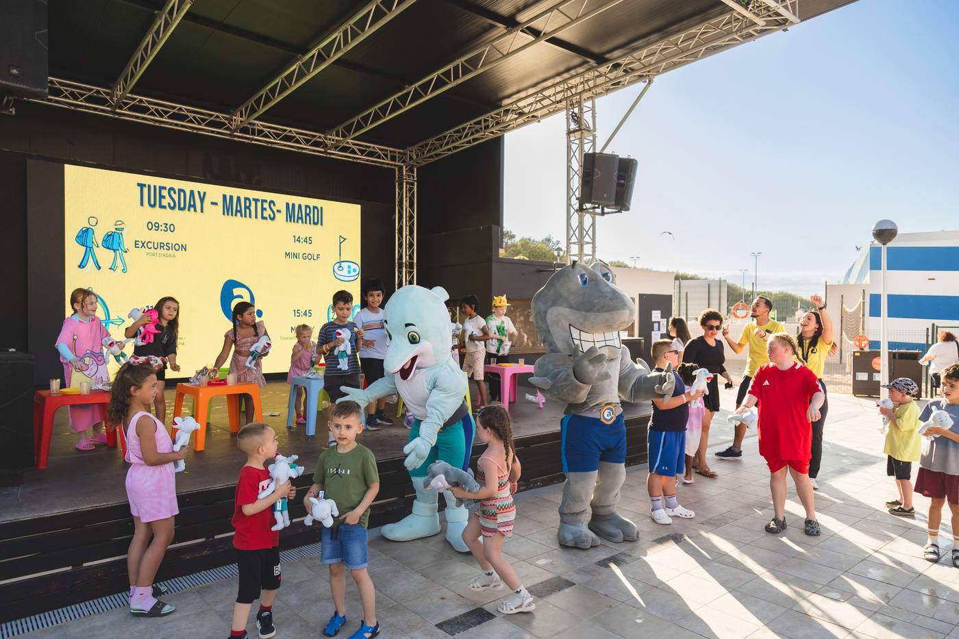 Club-Hotel-Aguamarina-Sports-and-Entertainment-80