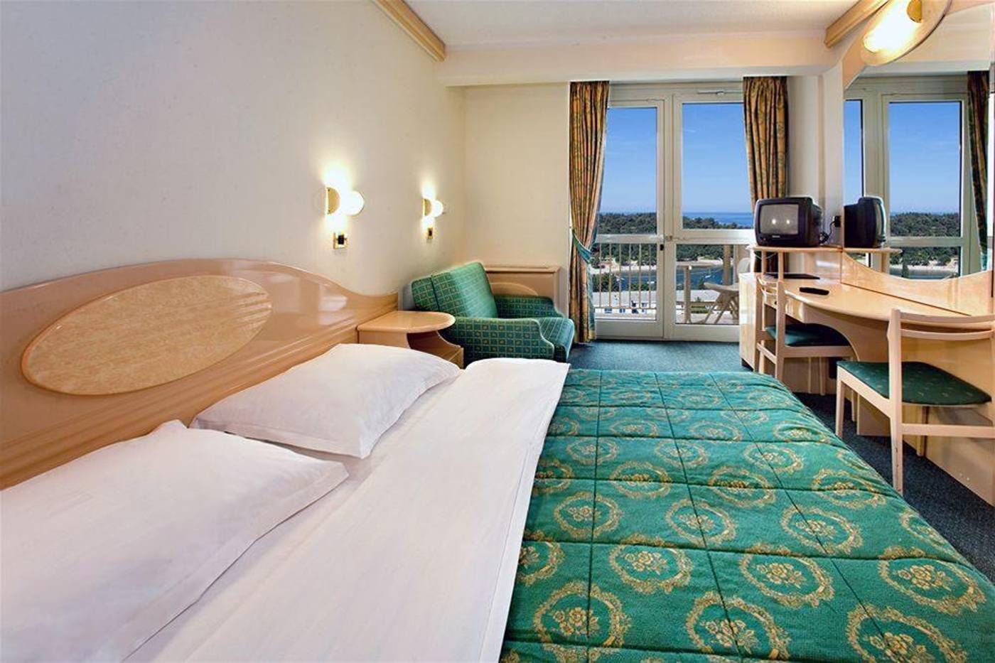 Hotel-Gran-Vista-Plava-Laguna-Room-15