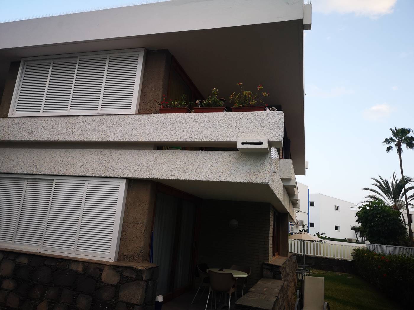 Apartamentos-Cocoteros-Room-8