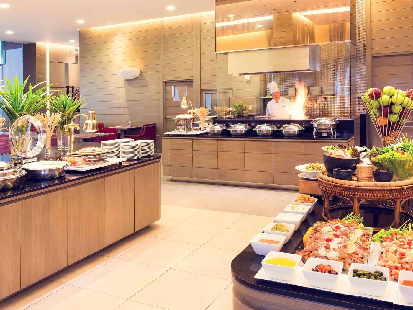 Mercure-Bangkok-Siam-Restaurant-34