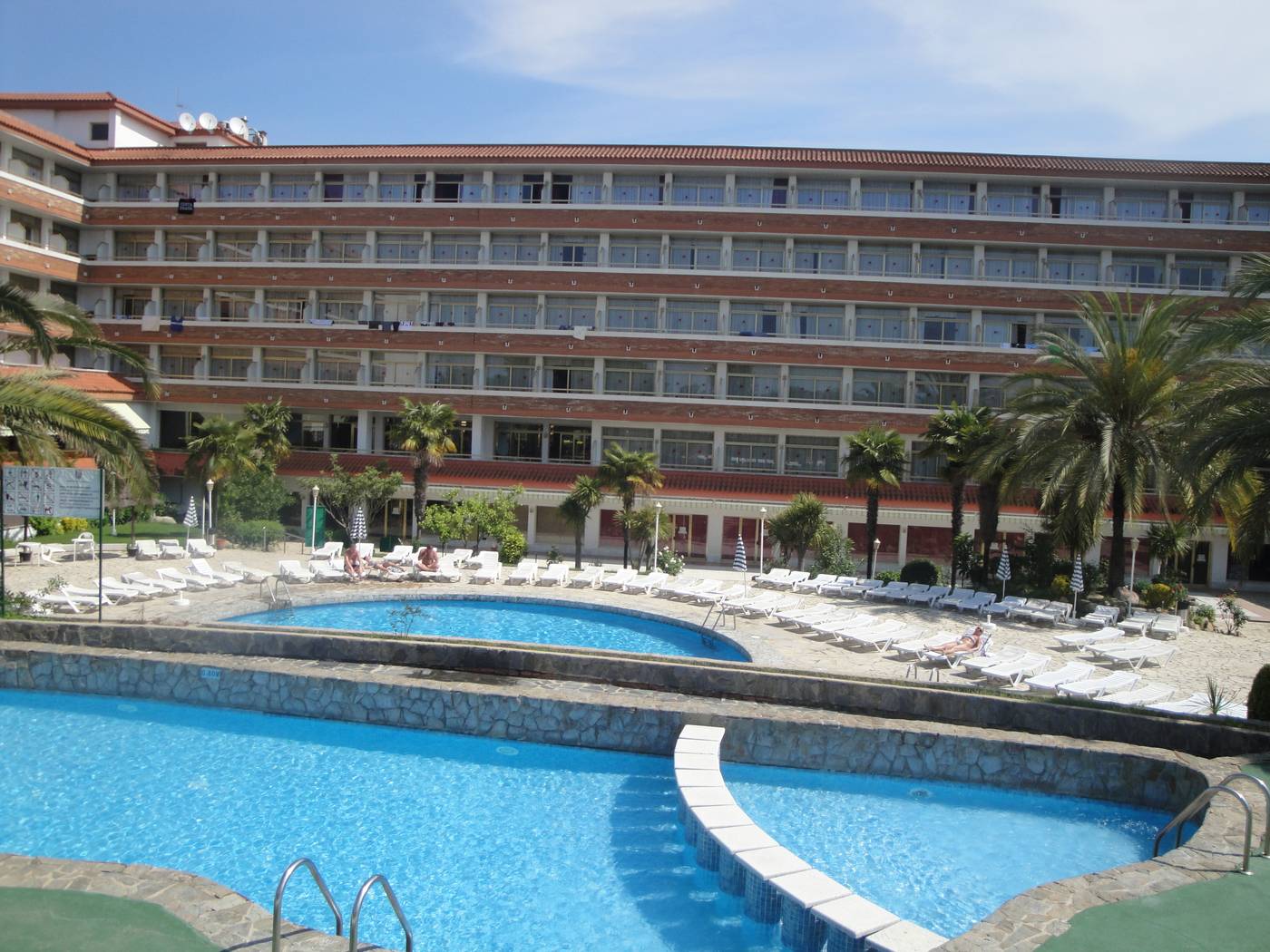 Esplendid-Pool-2